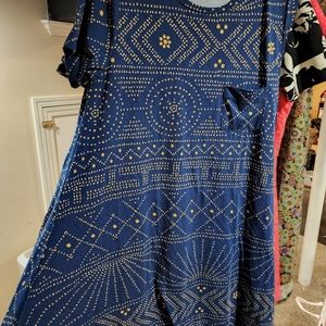 Lularoe carly